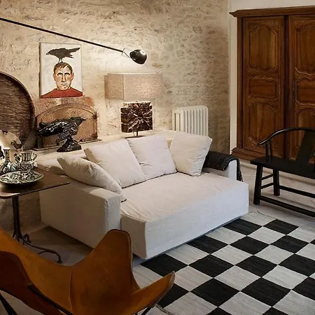 Villa Sleeps 4 With Pool And Wifi
